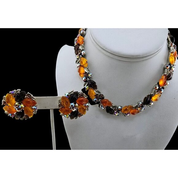 Beautiful Molded Acrylic Fall Tone Leaf Necklace and Earrings Set (A2281) - Picture 2 of 8